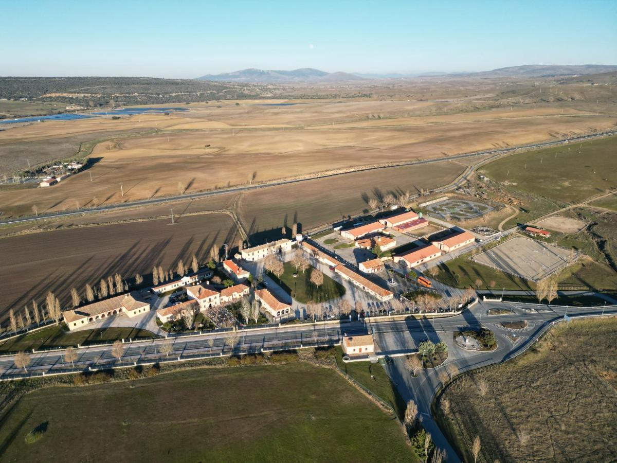 Hotel Vettonia Ávila Zewnętrze zdjęcie